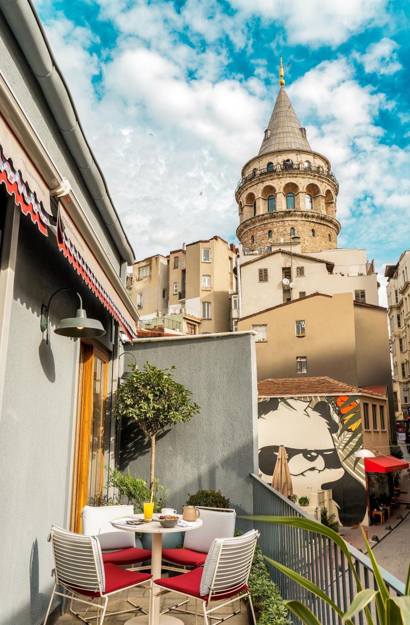 Ecole St. Pierre Hotel Istanbul Eksteriør bilde