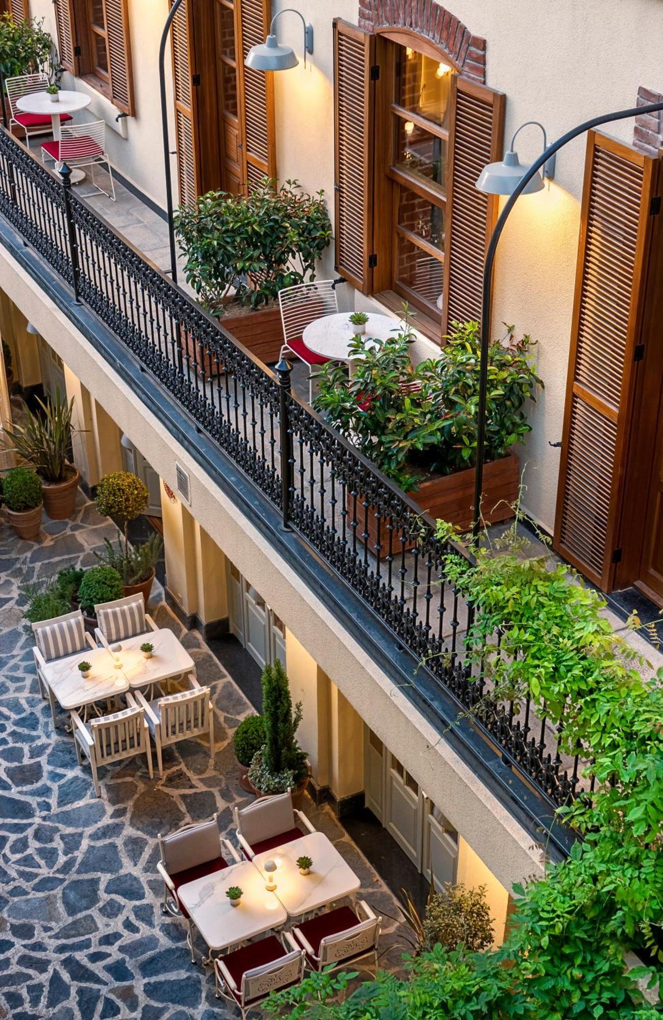 Ecole St. Pierre Hotel Istanbul Eksteriør bilde